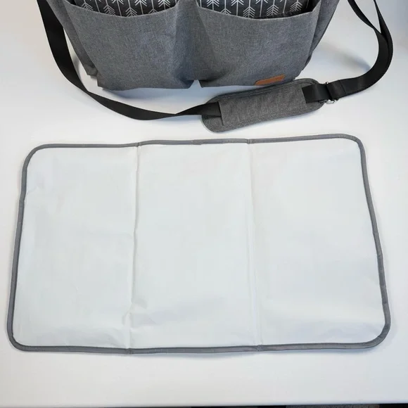 Leke Baby Gray Diaper Bag Tote - Picture 13 of 17